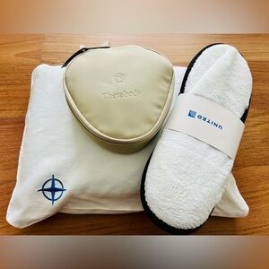 United Airlines Gel Memory Foam Pillow, Spa Slippers and Therabody Amenity Kit
